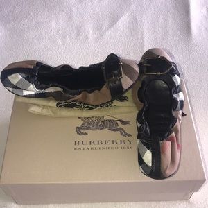 Burberry Canvas Check Glengall Ballerina